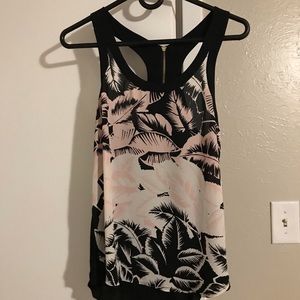 🛑 2 for $24 Express top xs